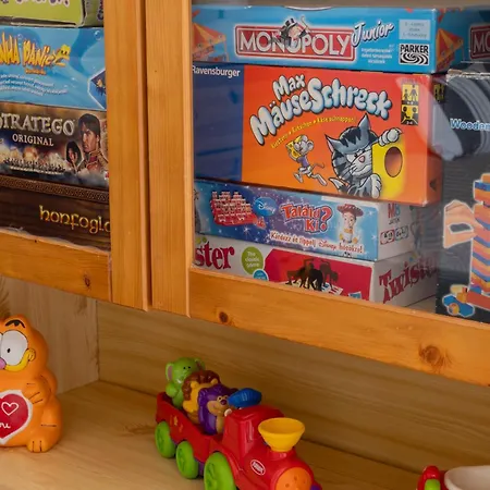 Bodzavirag アパート