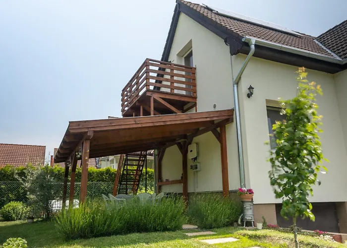 Appartamento Bodzavirág